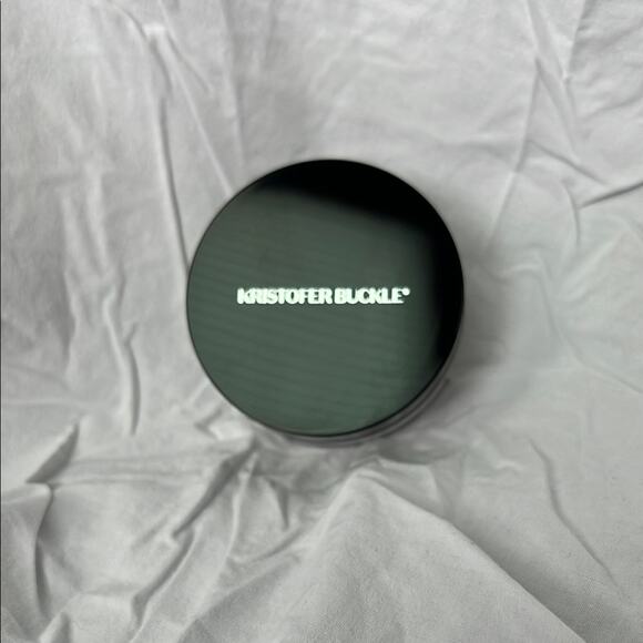 NEW Kristofer Buckle Translucent Setting Powder - Picture 1 of 2